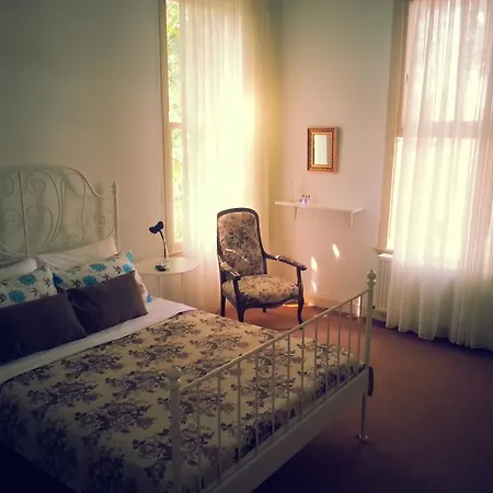 More Guest house Buyukada Island